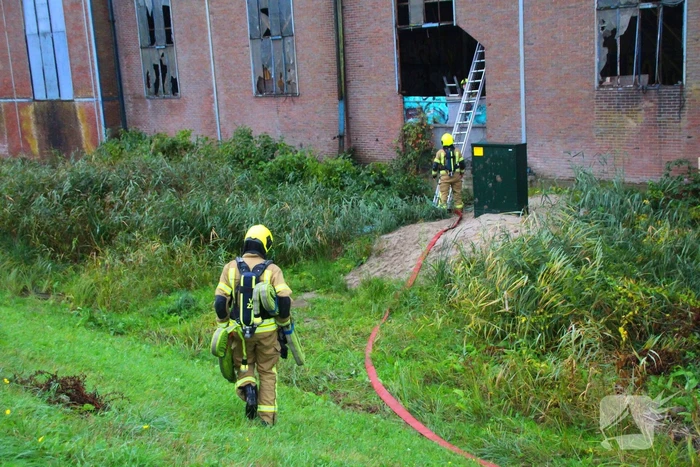 Brand in leegstaand pand