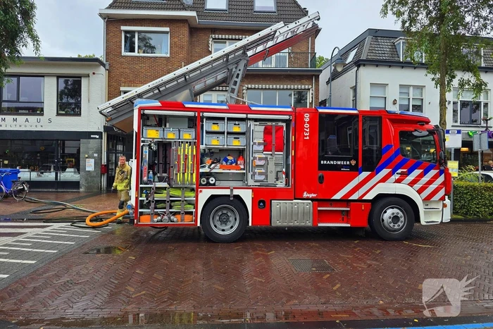 Brand op terras van restaurant geblust