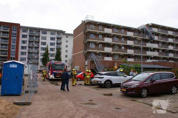 Autobrand snel onder controle
