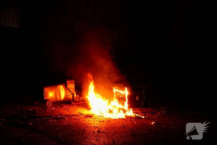 Containers in brand geblust