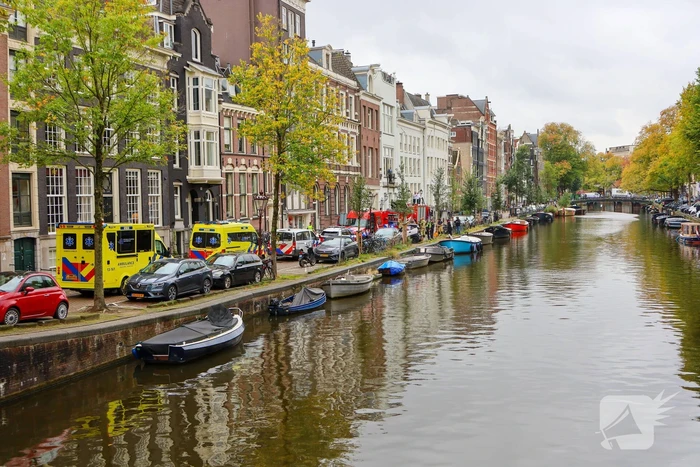 Auto te water in centrum
