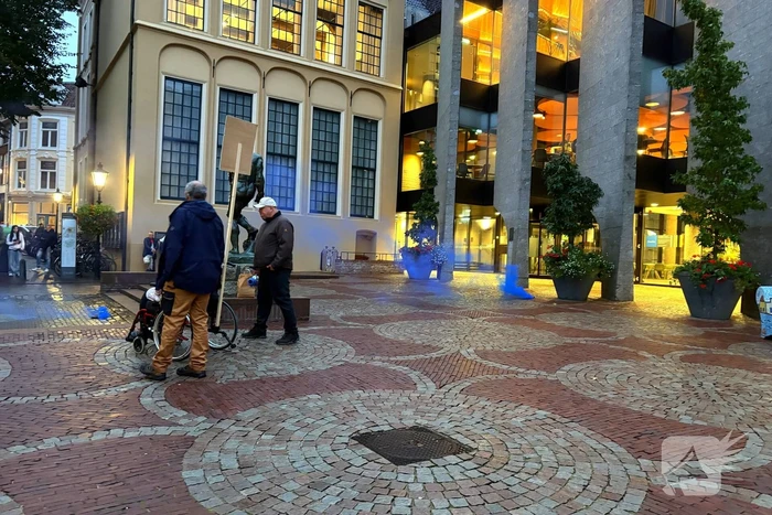 Politie aanwezig bij protest om opvangcentrum