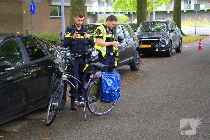 Zoektocht naar beschadigd bestelbus