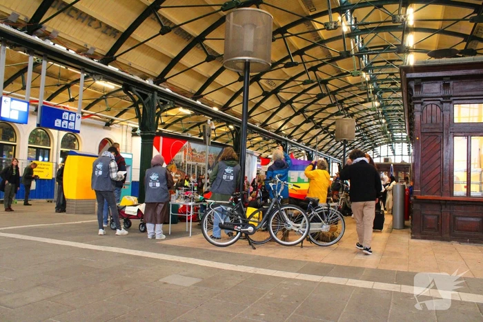 Pro-Palestijnse sit-in demonstratie op station