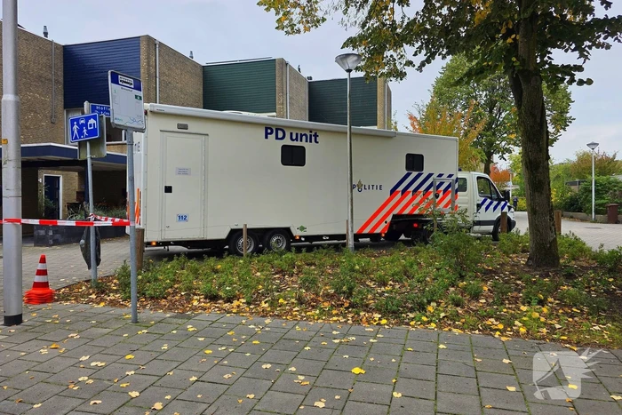 Politie zet deel buurt af na geweldsincident