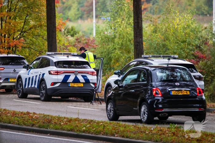 Politie houdt verkeerscontrole