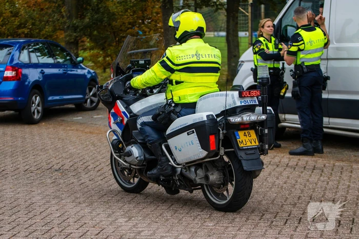 Politie houdt verkeerscontrole