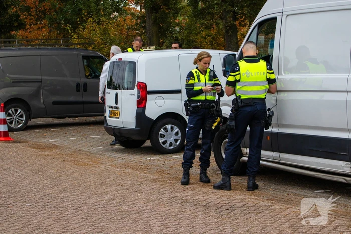 Politie houdt verkeerscontrole