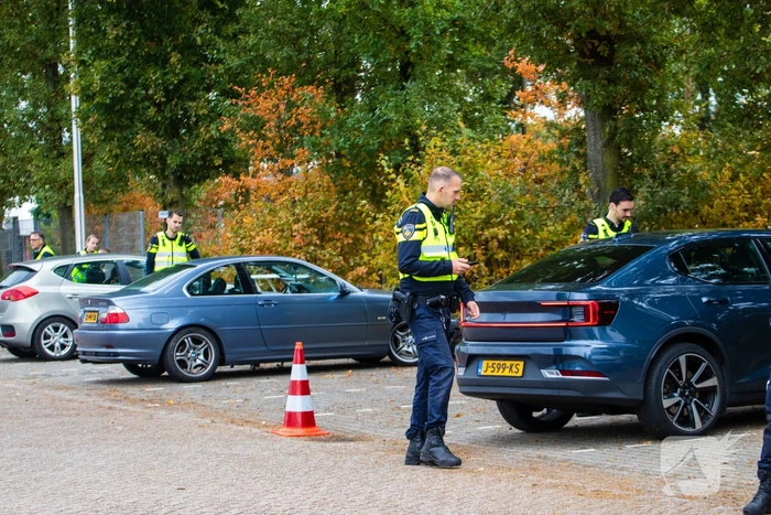 Politie houdt verkeerscontrole