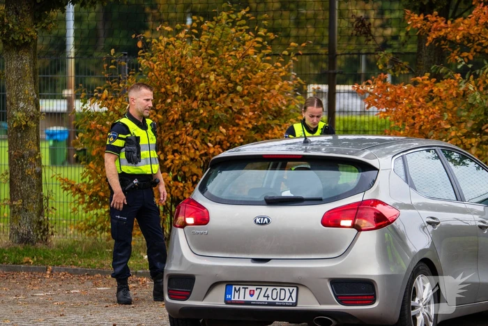 Politie houdt verkeerscontrole