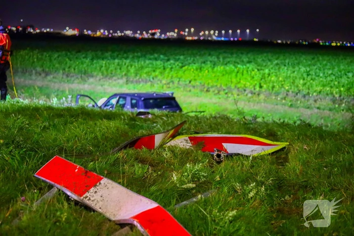 Auto belandt in water na ongeval