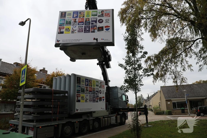 Straten gevuld met campagneposters