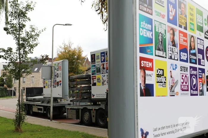 Straten gevuld met campagneposters