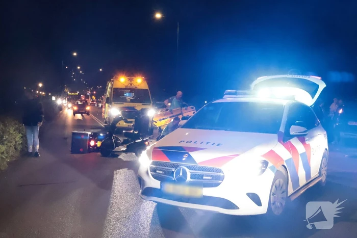 Man op scootmobiel gewond bij ongeval met bezorgbrommer
