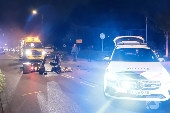 Man op scootmobiel gewond bij ongeval met bezorgbrommer