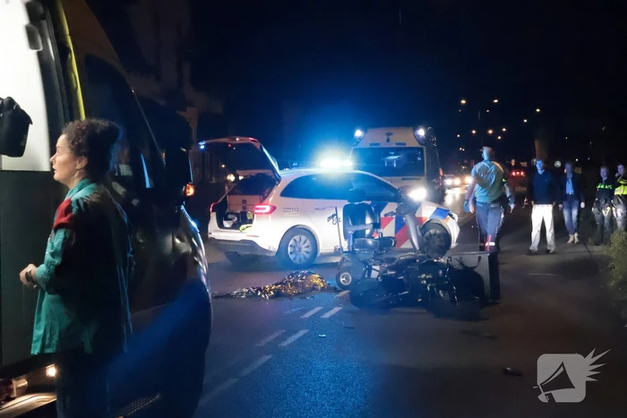 Man op scootmobiel gewond bij ongeval met bezorgbrommer