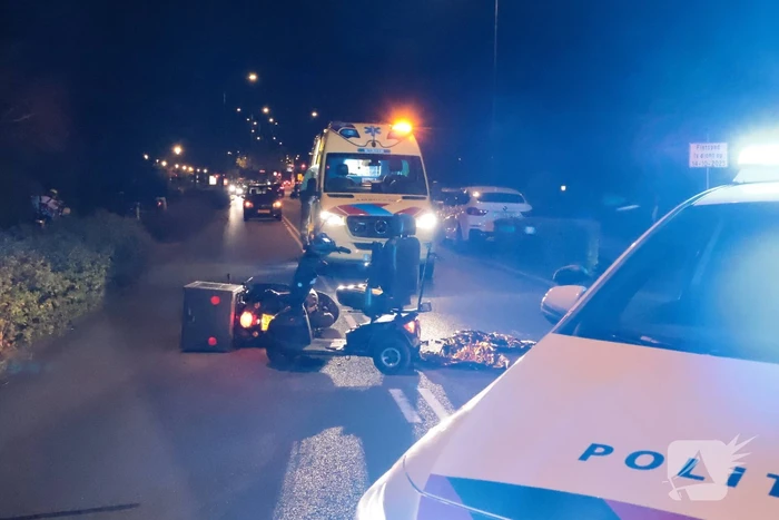 Man op scootmobiel gewond bij ongeval met bezorgbrommer