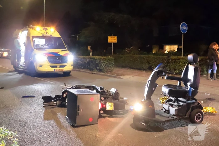 Man op scootmobiel gewond bij ongeval met bezorgbrommer