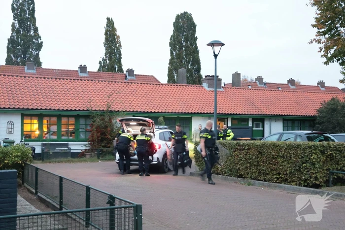 Persoon aangehouden bij incident in woning