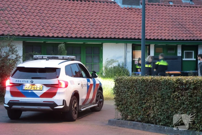 Persoon aangehouden bij incident in woning