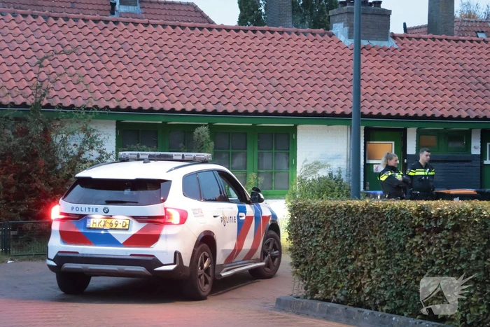 Persoon aangehouden bij incident in woning
