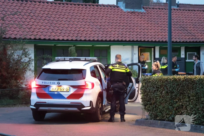 Persoon aangehouden bij incident in woning