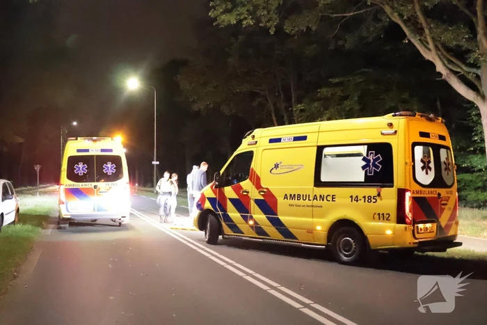 Zwaargewonde bij aanrijding in Laren