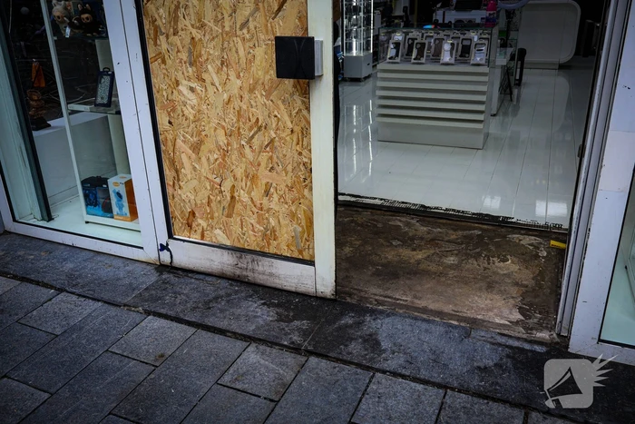 Politie zoekt getuigen na brandstichting