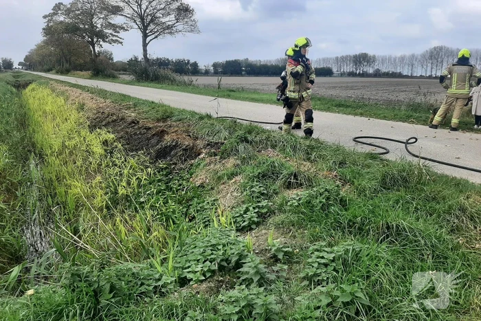 Bermbrand snel onder controle