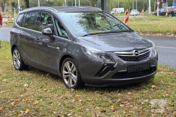 Meisje aangereden door auto tijdens fietstocht
