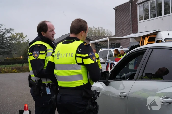 Politie houdt grote verkeerscontrole