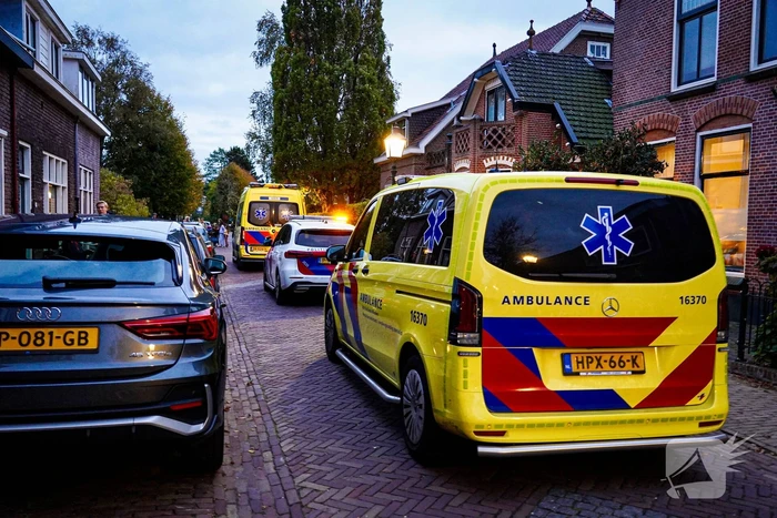 Traumahelikopter Ingezet Voor Medische Noodsituatie Trekt Veel Bekijks
