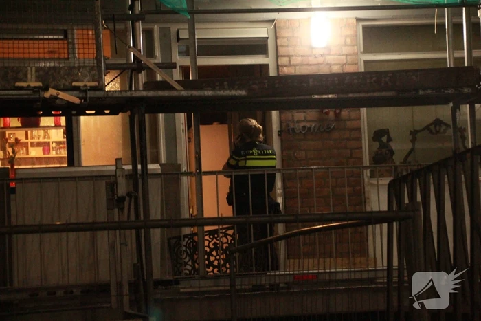 83-jarige bewoner gewelddadig overvallen