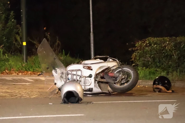 Ongeval tussen bestelbus en scooter met gewonden