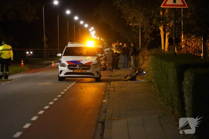 Fietser aangereden door politieauto