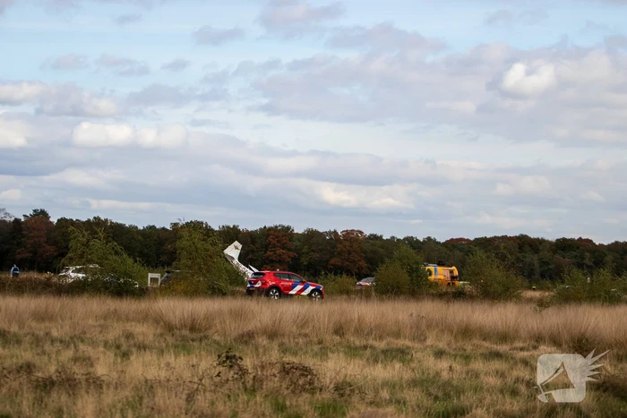 Vliegtuig komt bij landing in de grond terecht
