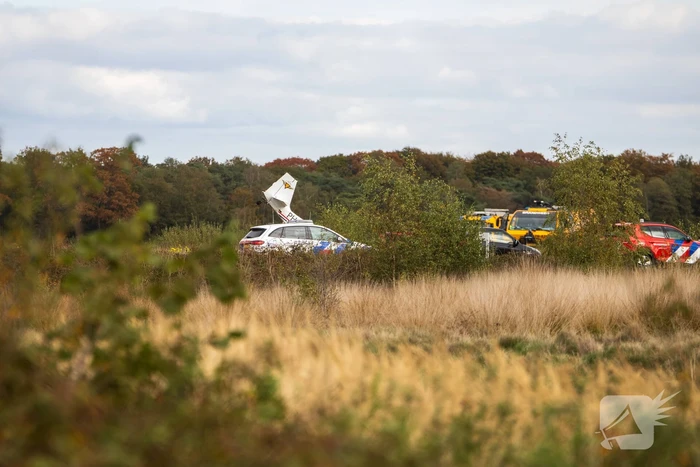 Vliegtuig komt bij landing in de grond terecht