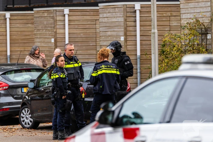 Politie doet inval in woning na melding verdachte situatie