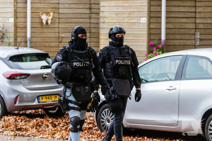 Politie doet inval in woning na melding verdachte situatie