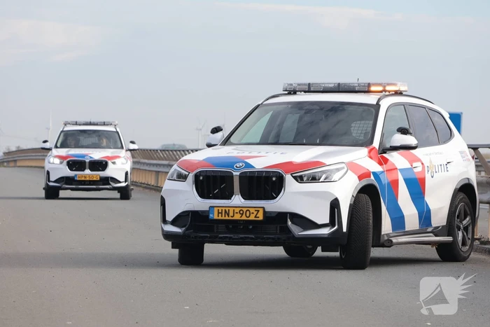 Wielrenner zwaargewond na botsing met brommobiel
