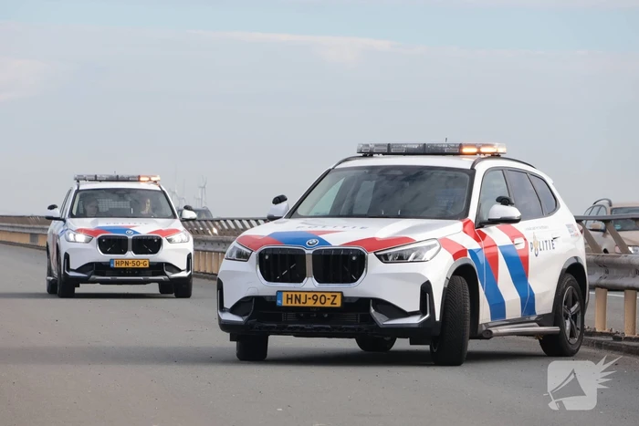 Wielrenner zwaargewond na botsing met brommobiel