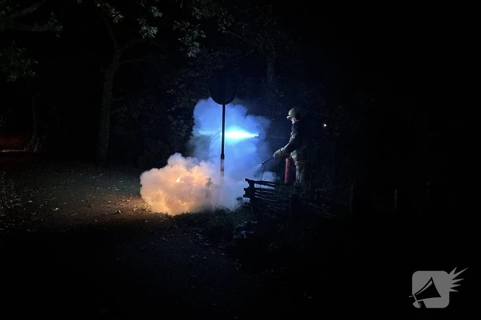 Scooter volledig verwoest door brand