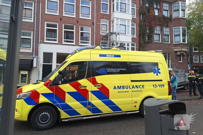 Werknemer valt van steiger bij werkzaamheden