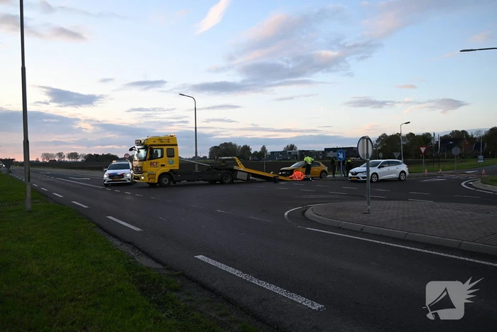 Schade maar geen gewonden bij aanrijding