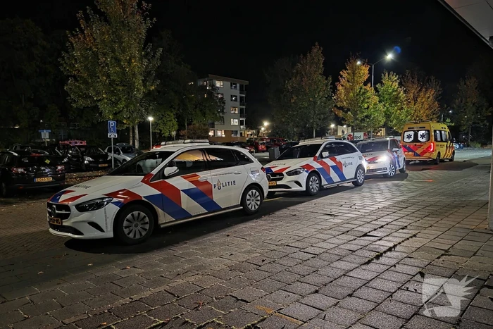 Politie en ambulance ingezet voor conflict in flatwoning