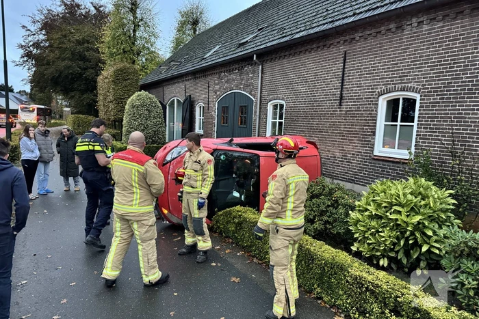 Vrouw komt met de schrik vrij na ongeval