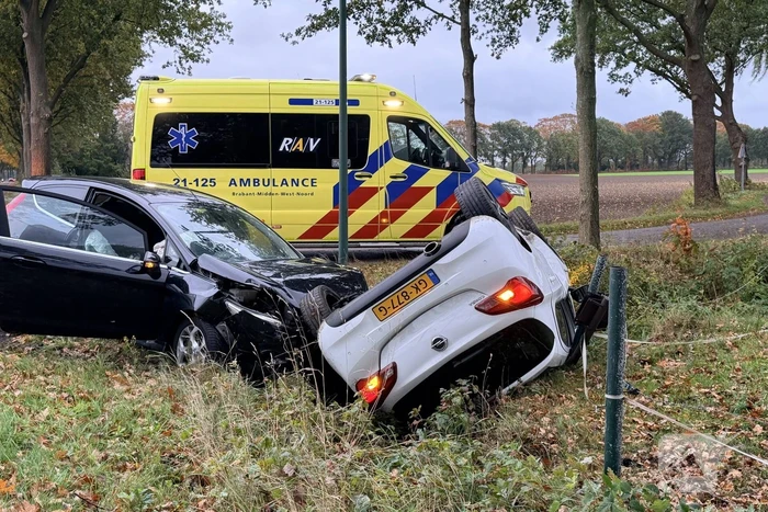 Meerdere auto's botsen bij zwaar ongeval