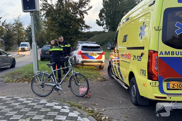 fietser gewond na aanrijding met auto