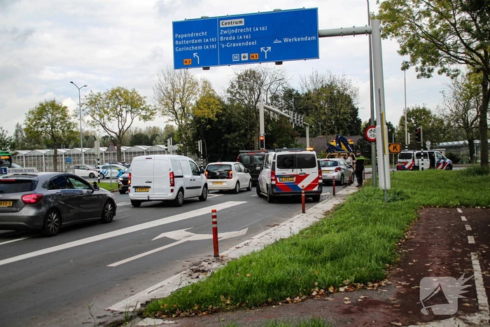 Kop-staartbotsing leidt tot schade, geen gewonden