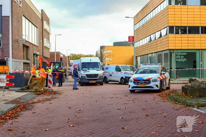 Ongeval leidt tot politieafsluiting bij autodealer
